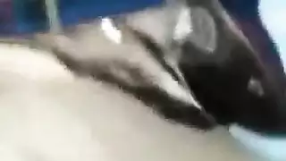 حفلة جنس جماعي علنية تترك ميلف آسيوية تقطر بللاً