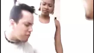 فتاة حامل تلحس فرجها وتنك بقوة