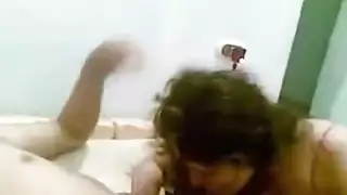 نيك مصري حار: مص عميق و نشاط شرجي خشن