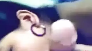 شبان عرب يمارسون الجنس بقوة في مشهد إباحي