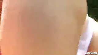 بورن في حديقة عامة: فتاة شقراء تحصل على قضيب تركي صاروخي