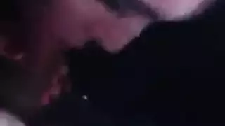 أفلام إباحية أجنبية خارجة: غير خاضعة للرقابة وصريحة