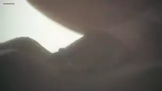 أنين مترجم للعربية