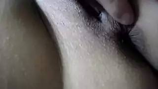 الزوج يصور كس زوجته العربية العاري بتفاصيل صريحة