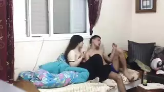 شريط جنس مصري هاوي: العشيقة تتوسل لقضيب عشيقها