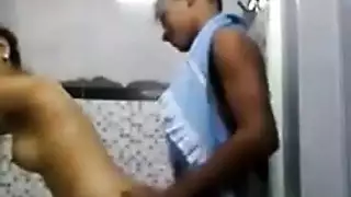 ينيك اختة امه