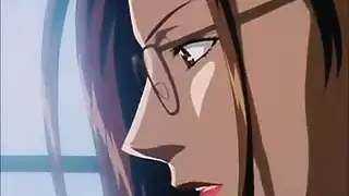 فتاة بمؤخرة كبيرة تأخذ قضيبًا صلبًا في وضعية الكلب