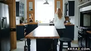 أفلام جنس حميمية مع سيدة أكبر سناً