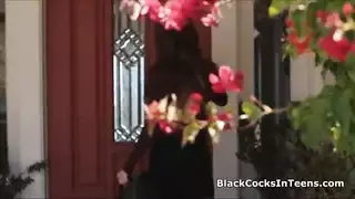 فيلم سكس ساخن محامية تتناك من زبونها أبو زب أسمر كبير وتمص زبه
