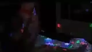 إكس إكس إكس أمريكي: مراهقة شقراء تبتلع سائل من رجلين