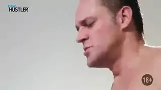 حفلة جنسية مع فتيات ساخنات: تجربة أفلام إباحية كاملة لمدة 60 دقيقة