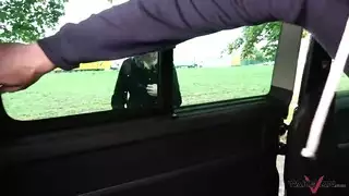 ينكه حتي تبكي من الوجع