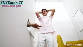 صفقة جوردي: جنس جماعي عالمي ينتهي بالقذف الداخلي
