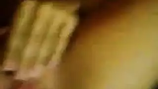 أول شرج لمراهقة: جماع محرم خارجي يشعل استمناء حاد