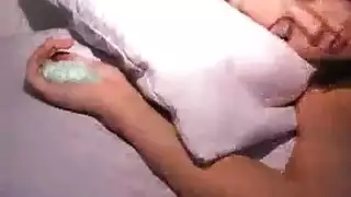 مص قضيب عميق من رسام مع فتى أردني مفتول العضلات