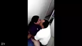 بنت بتنيك ولد مصري ويشرمطه