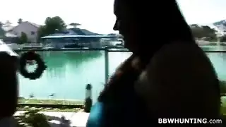 زب كبير عملاق وضخم ينيك بنت آسيوية بزبه الكبير ويعذبها بزبه الكبير وهي تهرب وتبكي وتتوحوح من حجم القضيب الكبير الأسود