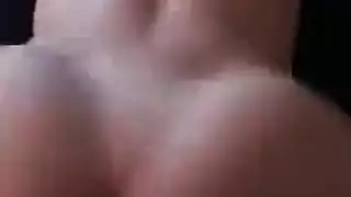 مُشارَكة للجنس: حركة ثلاثية صريحة