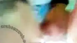 سكس ترضع الزب حتى القذف فيديو الفم