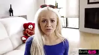 تركب الديك كانها لفترة لم تحصل علية