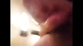 أمهات مثيرة تستخدم ألعابًا جنسية وهن وحيدات في المنزل