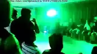 تينا كاي الممتلئة تمارس الجنس بقوة مع شاب أسود عضلي