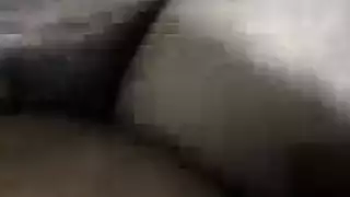 مقابلة تتعطل بسبب مشهد جنسي جماعي صريح للمهووسين