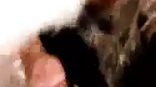 ثلاثي عرضي من فتيات الكلية الحارقات يتعرين ويدخلن أصابعهن في أنفسهن بعمق