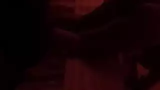 حفلة جنسية قوية مع عاهرتين سمراوتين منتشرتين