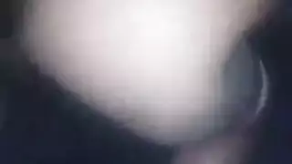 حفلة سحاقية جامحة: جماع بأحزمة هزازة وأدوات تهتز