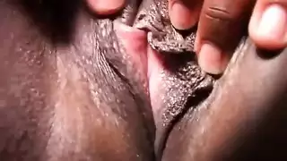 ٢ جنس علني في منتجع عراة بفرنسا