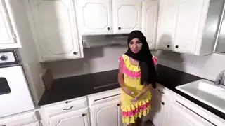 لو عايزة سكس ابعتي علي الخاص عشان محظور