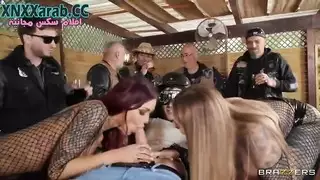 نيك الشراميط الجماعي لورين فيلبس سكس مترجم