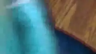 أثداء سمراء ضخمة مغطاة بالسائل المنوي الساخن