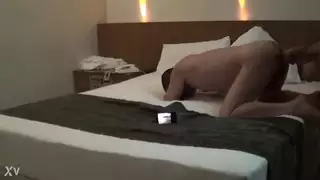 تلميذات وقحات تبلعن كل قطرة