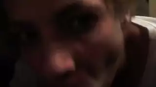 الإلهة العربية تسيطر على سونيا في جلسة قذرة حلق قاسية