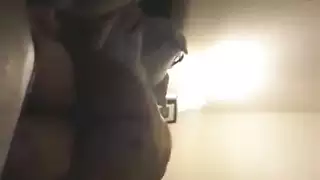 الجمال العربي يُضرب بقضيب أخيها غير الشقيق