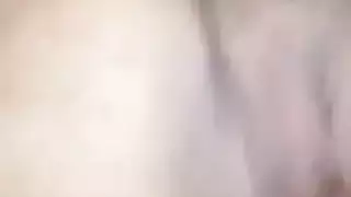 ملكة الصحراء تتوسل للحصول على قذف شرجي