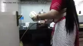 عنيف بنات زنوج