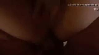 جوزها يمشي وصديقها يخش عليها الاوضه