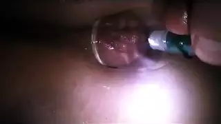 مشهد ريمكس إباحي لزوجة جشعة تخضع لاختراق مزدوج