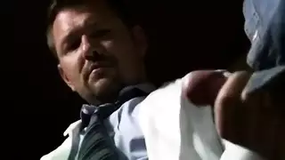 ثلاثه يشترون علهره