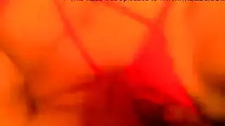 كارا تتبلل وهي تمارس الجنس مع صديق نائب الرئيس في فيلم بورن صريح