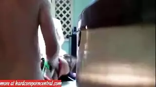 تدريب العبيد: المالك الهاوي ينفذ عقابًا شديدًا