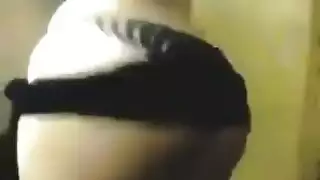 راقصة عربية ساخنة تمارس الجنس العنيف