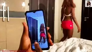 طحن هذه الفتاة المثيرة جعلني مستثارًا بشدة