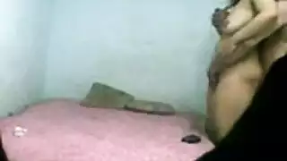 تسريب إكس إكس إكس مصري: جنس قوي مع شرموطة وعنتيل محلي