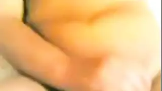 الفتاة المشاغبة أنجي تتوسل لجماع شرجي قاسي وجنس صريح