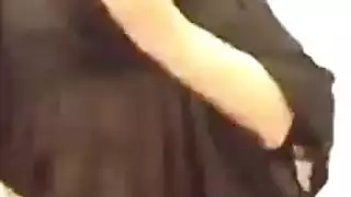 منقبة من الخلف