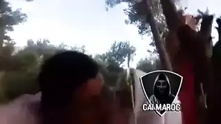 عرب شباب ساخنون في حركة إباحية صريحة